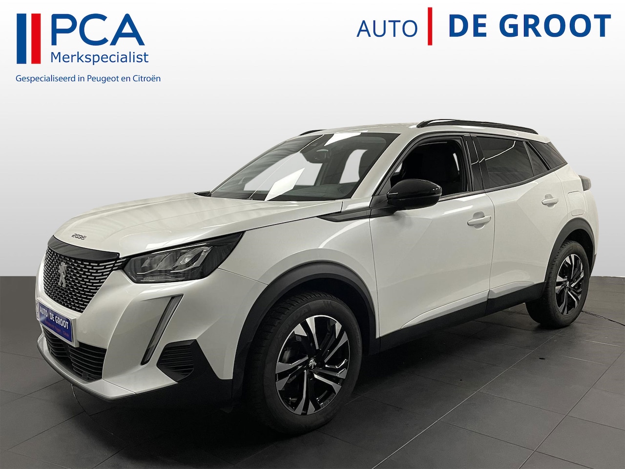 Peugeot 2008 - ALLURE Pack Autom.130pk 3D Dash | Navi+Carplay | Camera - AutoWereld.nl