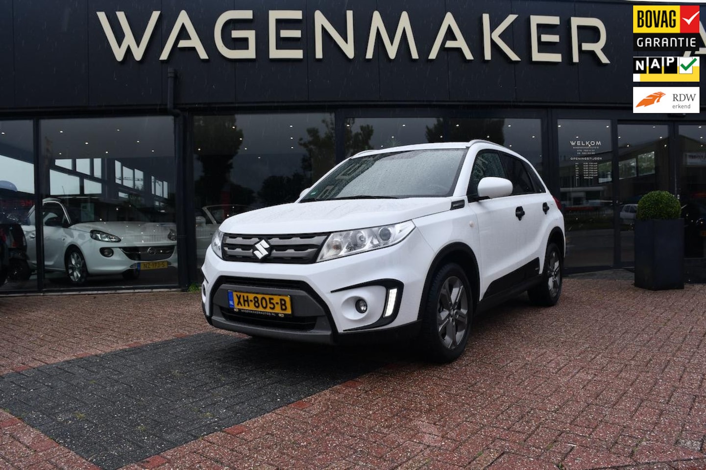 Suzuki Vitara - 1.6 Exclusive AUT|Clima|Cruis|Navi|CAM|DealerOH - AutoWereld.nl