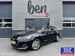 Hyundai i30 - 1.4 i-Drive 1e Eig DEALER ONDERHOUDEN