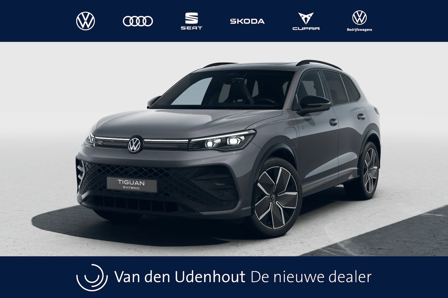 Volkswagen Tiguan - 1.5 eHybrid 204 6DSG R-Line Edition Automaat | Black Style Pakket - AutoWereld.nl