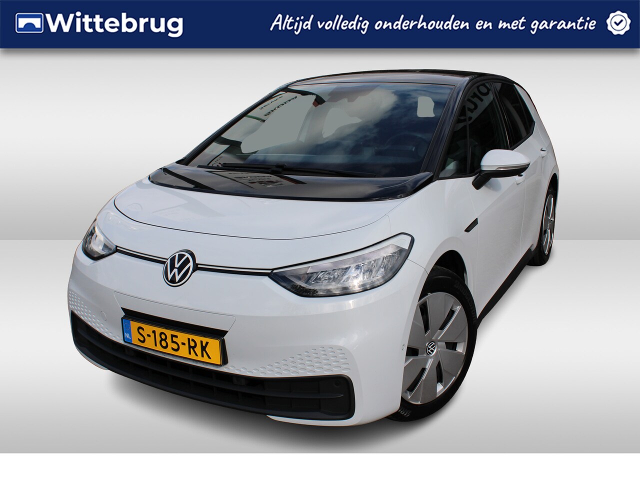 Volkswagen ID.3 - Pro Edition 58 kWh / Zwart Dak / Navigatie / Camera / Stoelverwarming - AutoWereld.nl