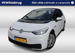Volkswagen ID.3 - Pro Edition 58 kWh / Zwart Dak / Navigatie / Camera / Stoelverwarming