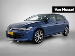 Volkswagen Golf - 1.5 eTSI Oranje Edition | 150 PK | Automaat | Navigatie | Digital Cockpit | Parkeersensore