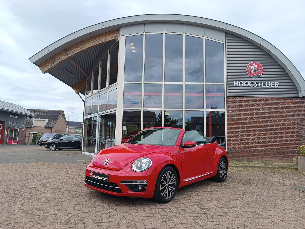 Volkswagen Beetle Cabriolet - 1.2 TSI Sound, Cruise, carplay, navigatie - AutoWereld.nl