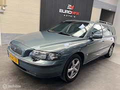 Volvo V70 - 2.4 Edition II NAP -Airco -CruiseCntrl -Navigatie