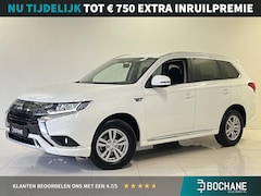 Mitsubishi Outlander - 2.4 PHEV Pure | Apple CarPlay / Android Auto navigatie | Achteruitrijcamera | Trekhaak |