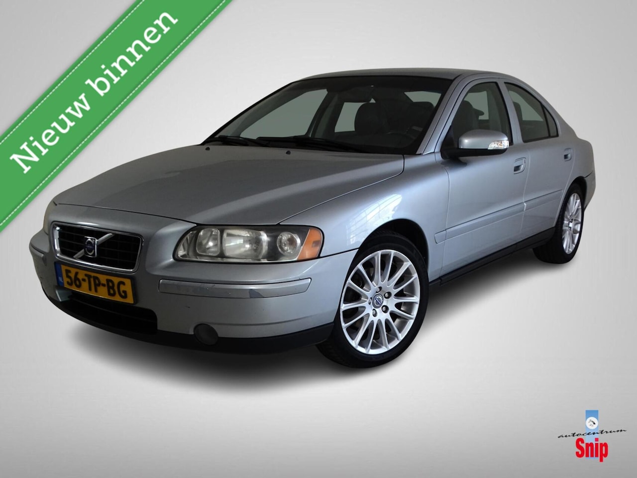 Volvo S60 - 2.4D Momentum 2.4D Momentum - AutoWereld.nl