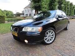 Volvo S60 - 2.4 Drivers Edition Ecc Cruisecontrol Leer Schuif/Kanteldak Xenon Navigatie Pdc Lm Velgen