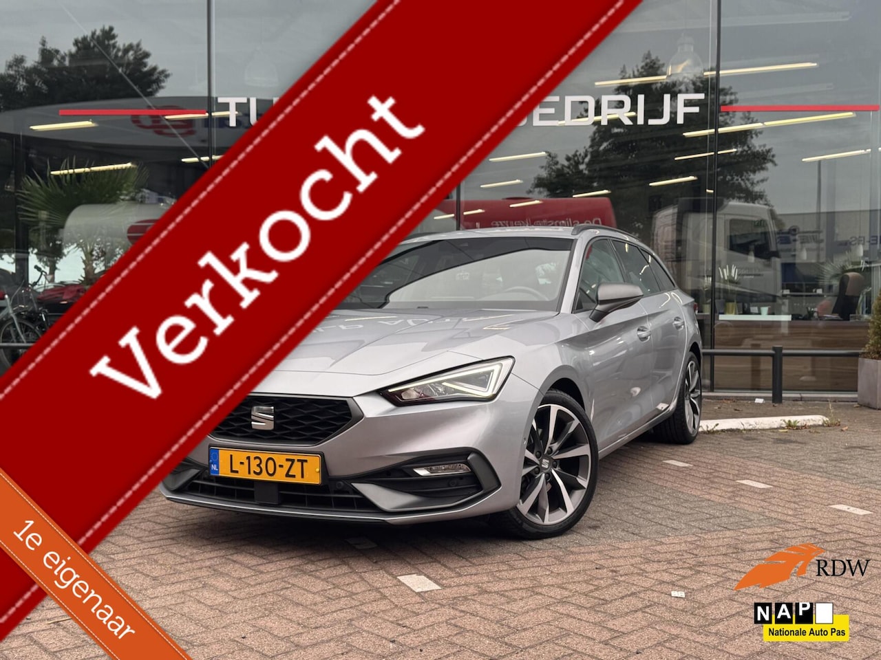 SEAT Leon Sportstourer - 1.5 eTSI FR Business Intense NL NAP - AutoWereld.nl