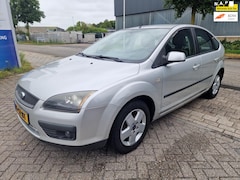 Ford Focus - 1.6-16V Trend, Apk, Nap, Zeer goed rijdend, Inruil mogelijk