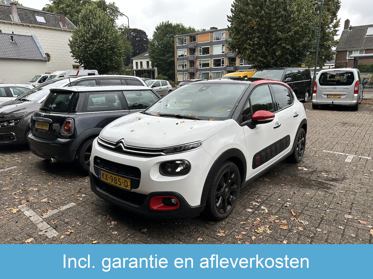 Citroën C3 - 1.2 PureTech Shine All-in Prijs Panorama dak/ Airco/Cruise/Navi/Carplay - AutoWereld.nl