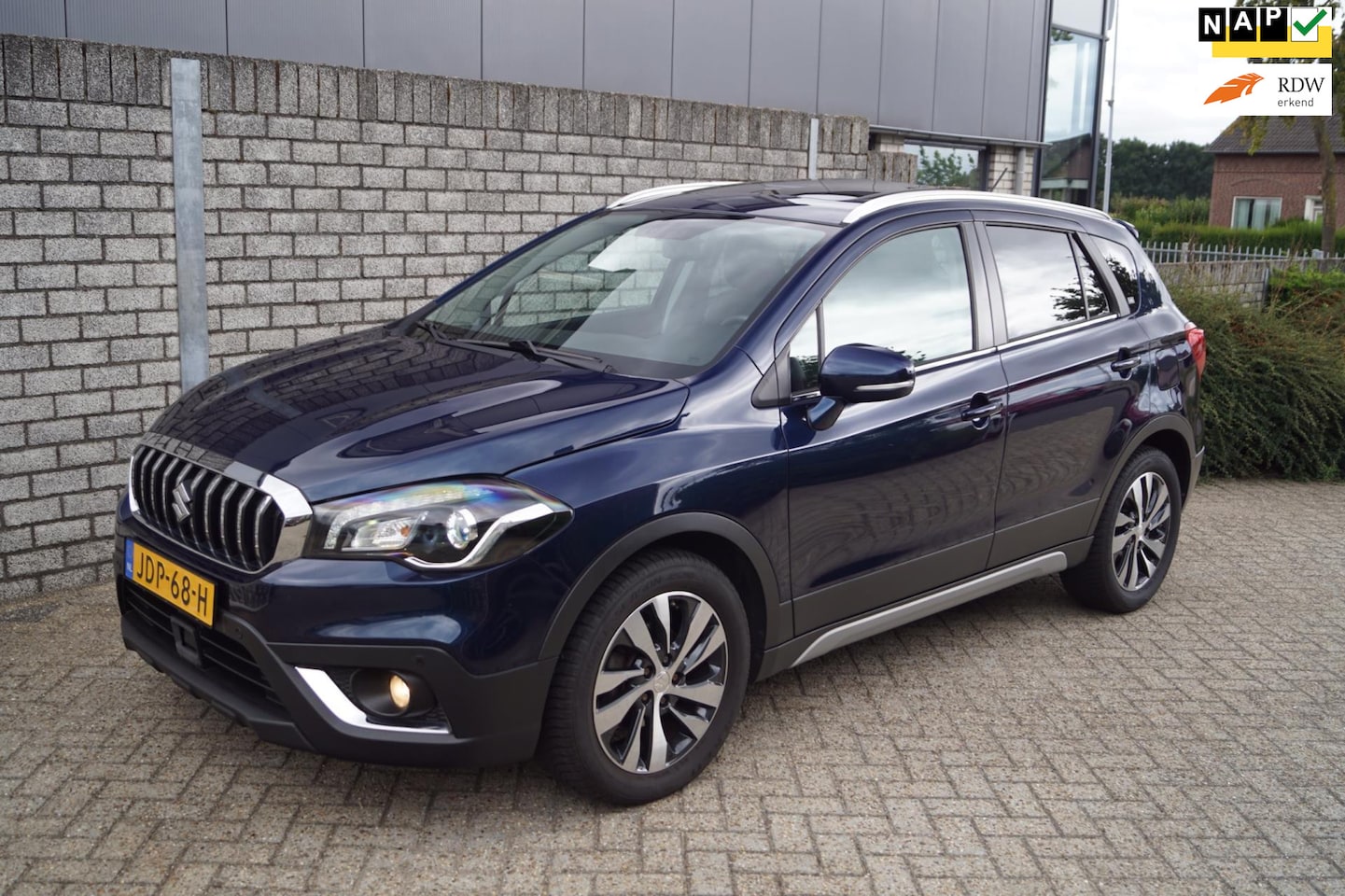 Suzuki S-Cross - 1.4 Boosterjet Stijl 140 PK Leder Stoelverw Navi Camera Panodak Adaptieve Cruise Clima 2x - AutoWereld.nl