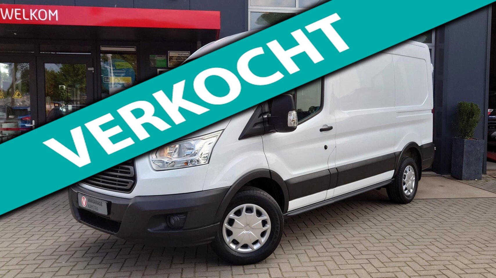 Ford Transit - 350 2.2 TDCI L2H2 NAP Airco/Cruise/BT/Goed OH - AutoWereld.nl