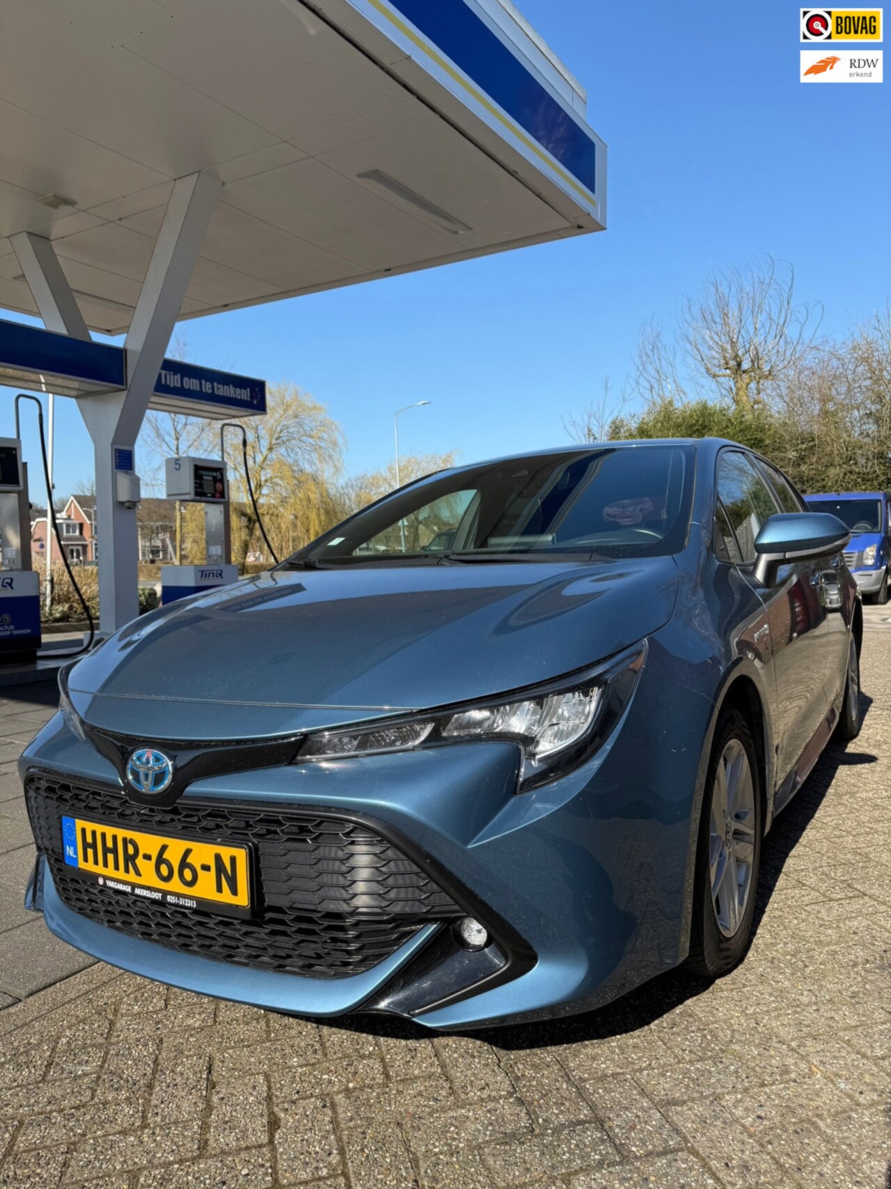 Toyota Corolla - 1.8 Hybrid Active / Automaat / Bluetooth / Camera / Airco / CruiseControl - AutoWereld.nl