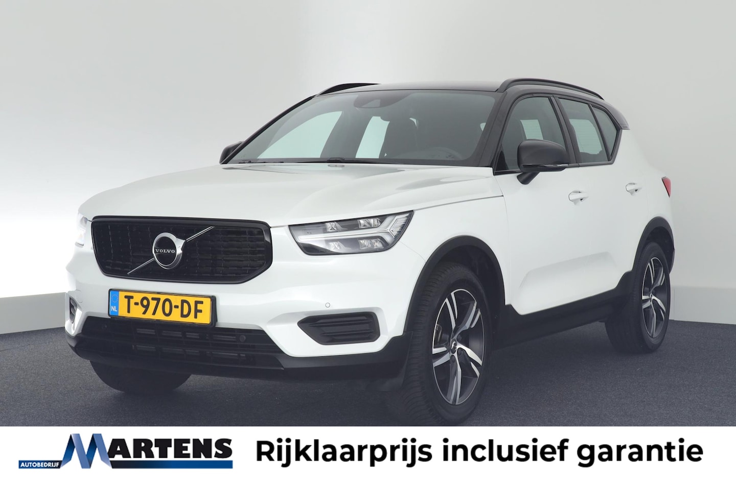 Volvo XC40 - 1.5 T3 163pk R-Design Trekhaak Camera Navigatie LED - AutoWereld.nl