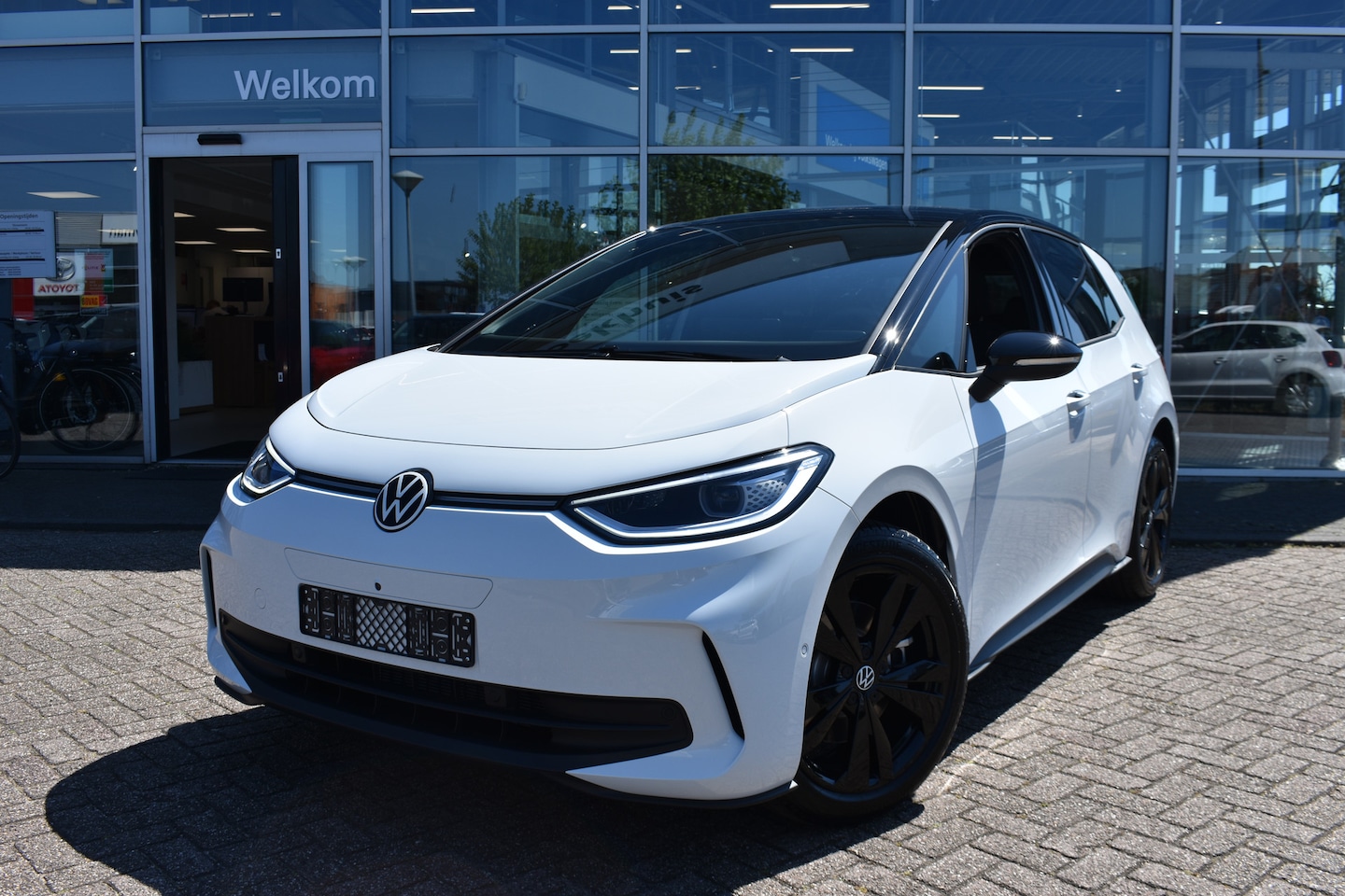 Volkswagen ID.3 - Pro Business | BLACK PACK | STOEL + STUURVERW. | CAMERA - AutoWereld.nl