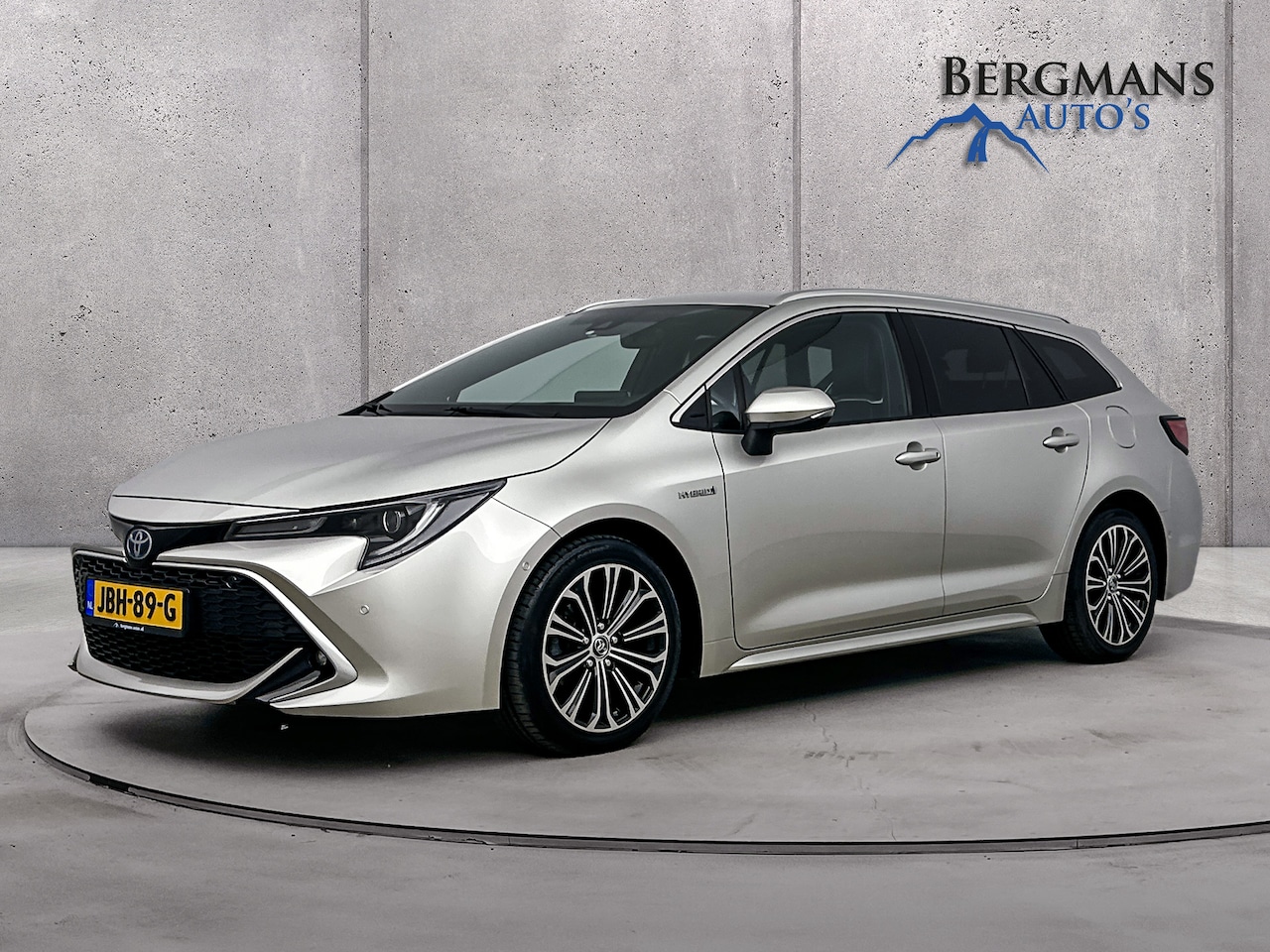 Toyota Corolla Touring Sports - - 1.8 Hybrid Executive // 1e EIGENAAR // LEDER // - AutoWereld.nl