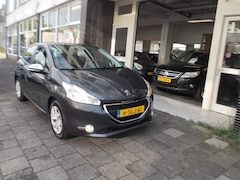 Peugeot 208 - 1.2 VTi Urban Soul NAVI CRUISE CONTROL