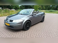 Renault Mégane coupé cabriolet - 1.6 grote navi, clima, cruise contr, APK 07-2026