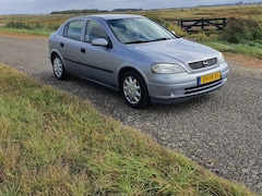 Opel Astra - 1.6 GL 5 deurs
