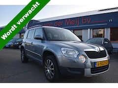 Skoda Yeti - 1.2 TSI Adventure , TREKHAAK , CLIMATR , CR CONTR , LMV17 , PDC A ,