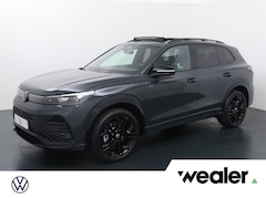 Volkswagen Tiguan - 1.5 eHybrid 272pk R-Line Edition DSG | Black Style | Assistance Plus pakket | Comfort pakk