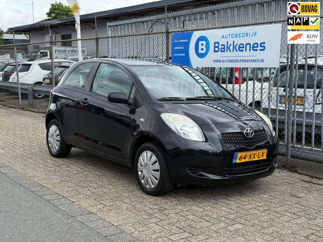 Toyota Yaris - 1.0 VVTi Spirit | Airco - AutoWereld.nl