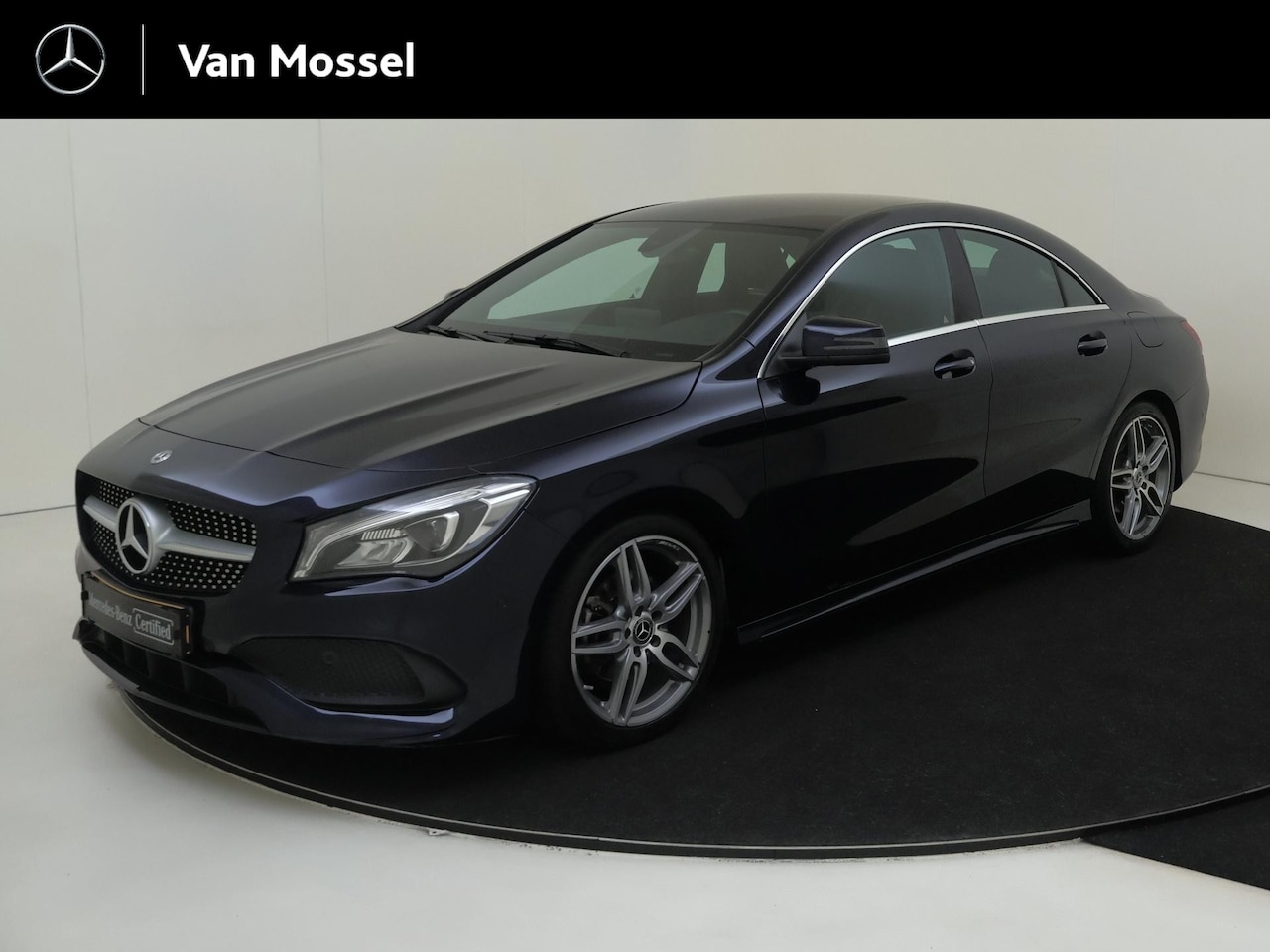 Mercedes-Benz CLA-Klasse - 180 Business Solution AMG Automaat / Navi / Parkeercamera / Stoelverwarming / AMG / - AutoWereld.nl