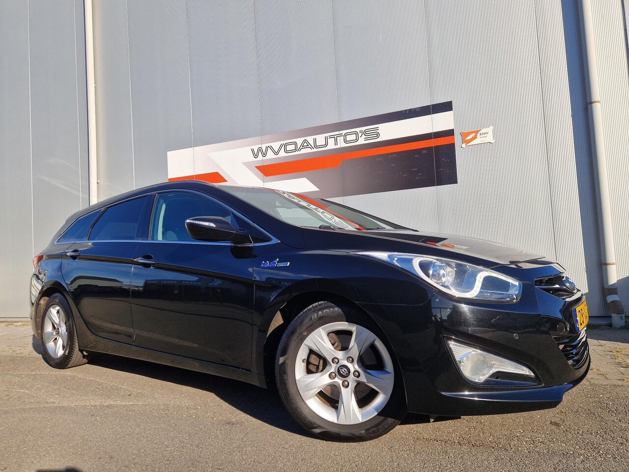 Hyundai i40 Wagon - 1.6 GDI Blue Business Edition 1.6 GDI Blue Business Edition - AutoWereld.nl