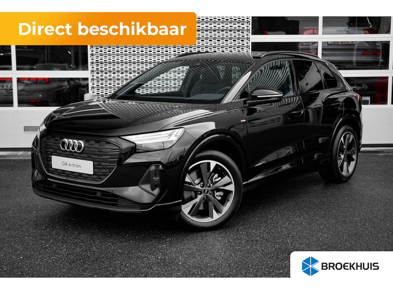 Audi Q4 e-tron - S edition | Achterklep, automatisch bedienbaar | Achteruitrijcamera | Adaptive cruise cont - AutoWereld.nl