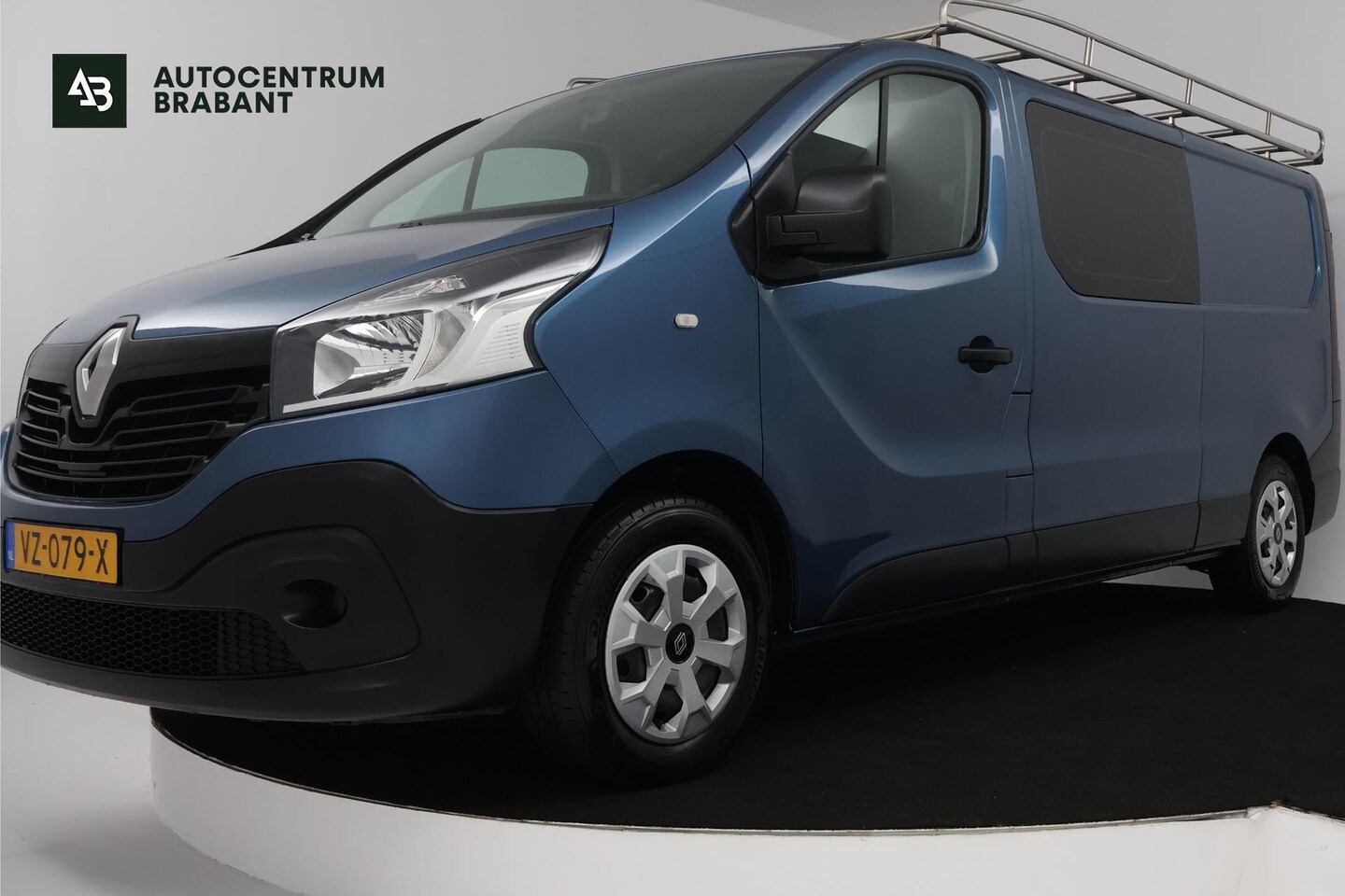 Renault Trafic - 1.6 dCi T29 L2H1 DC Comfort (MARGE, DUBBELE CABINE, TREKHAAK, CARPLAY, CRUISE CONTROL, BLU - AutoWereld.nl