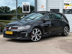 Volkswagen Golf - 2.0 TSI GTI Performance| PANO| DIGITALDASH|