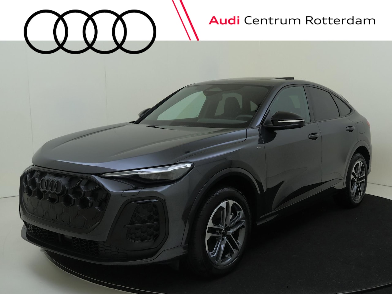 Audi Q5 Sportback - 2.0 TFSI e-hybrid quattro S edition | Panoramadak | Lederen bekleding | Trekhaak | Tech Pl - AutoWereld.nl