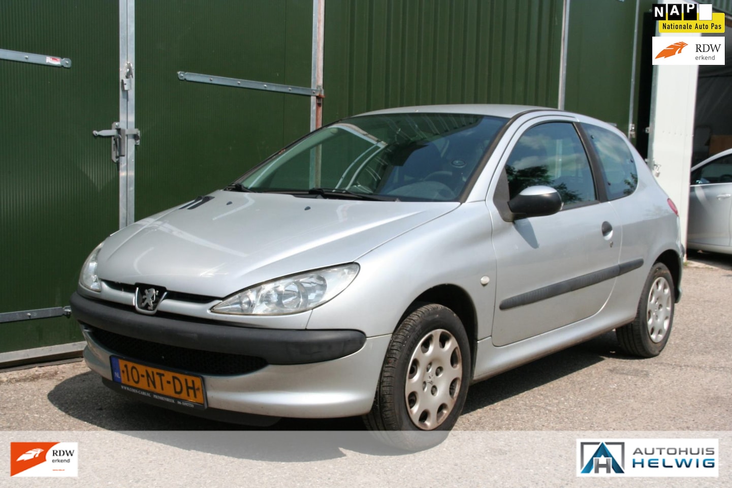 Peugeot 206 - 1.4 XR STUURBEKRACHTIGING, APK 2026 - AutoWereld.nl