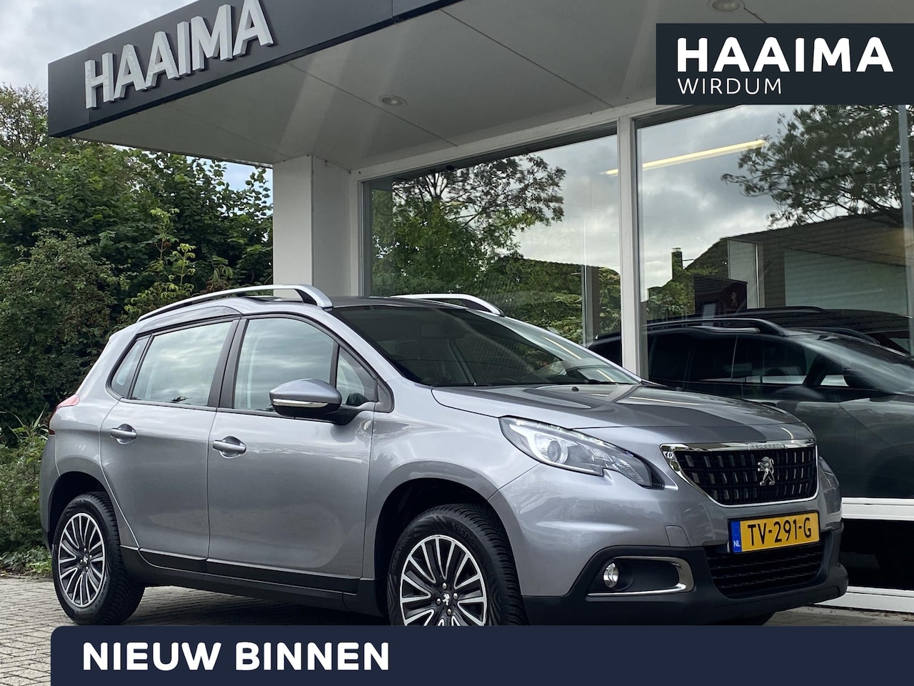 Peugeot 2008 - 1.2T 110pk Blue Lion | Navigatie | Trekhaak | Parkeersensoren | Weinig Kilometers | Dealer - AutoWereld.nl