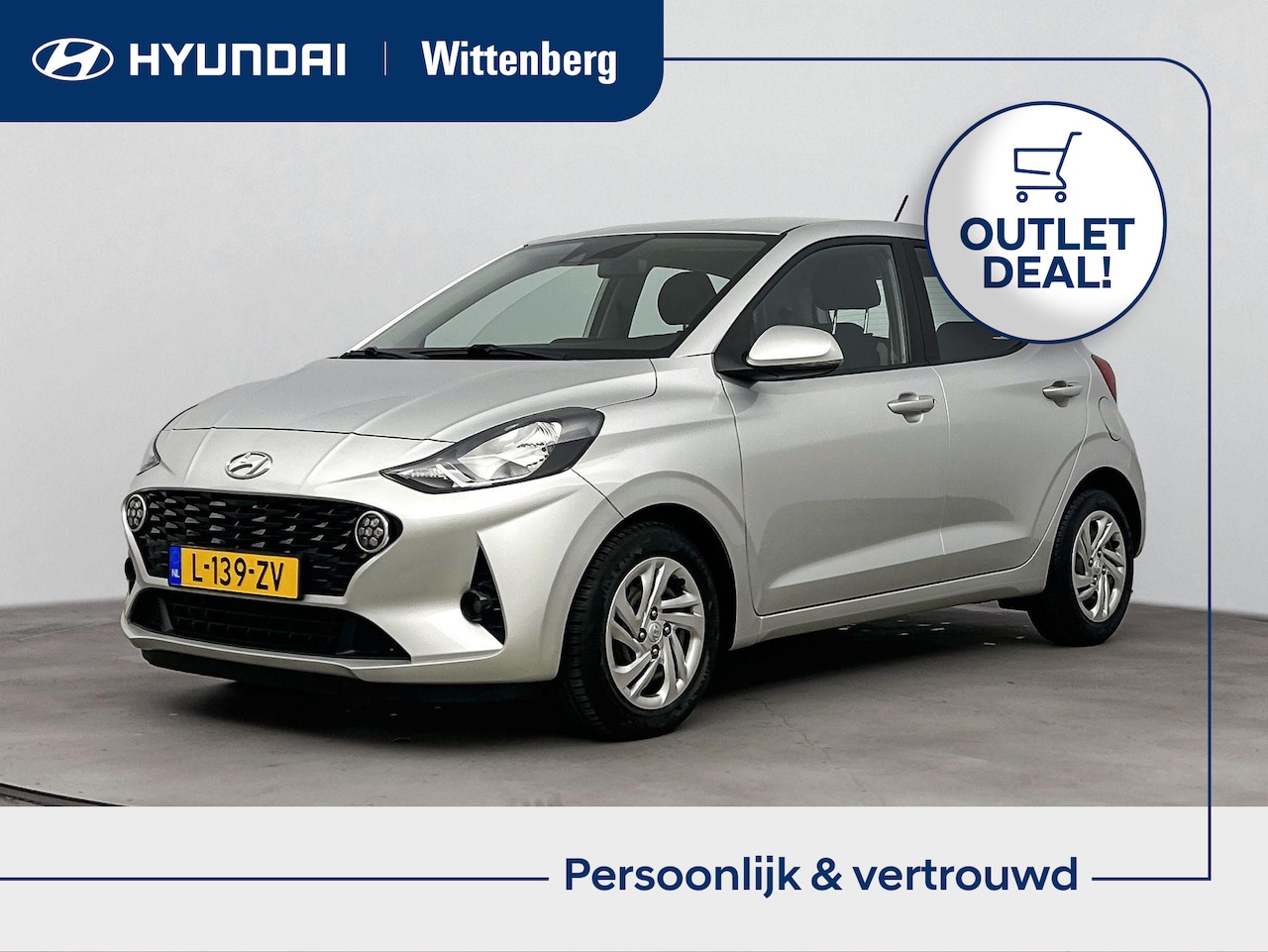 Hyundai i10 - 1.0 COMFORT SMART | OUTLET DEAL! | ALL SEASONS | NAVI | CAMERA | AIRCO | APPLE CAR PLAY & - AutoWereld.nl