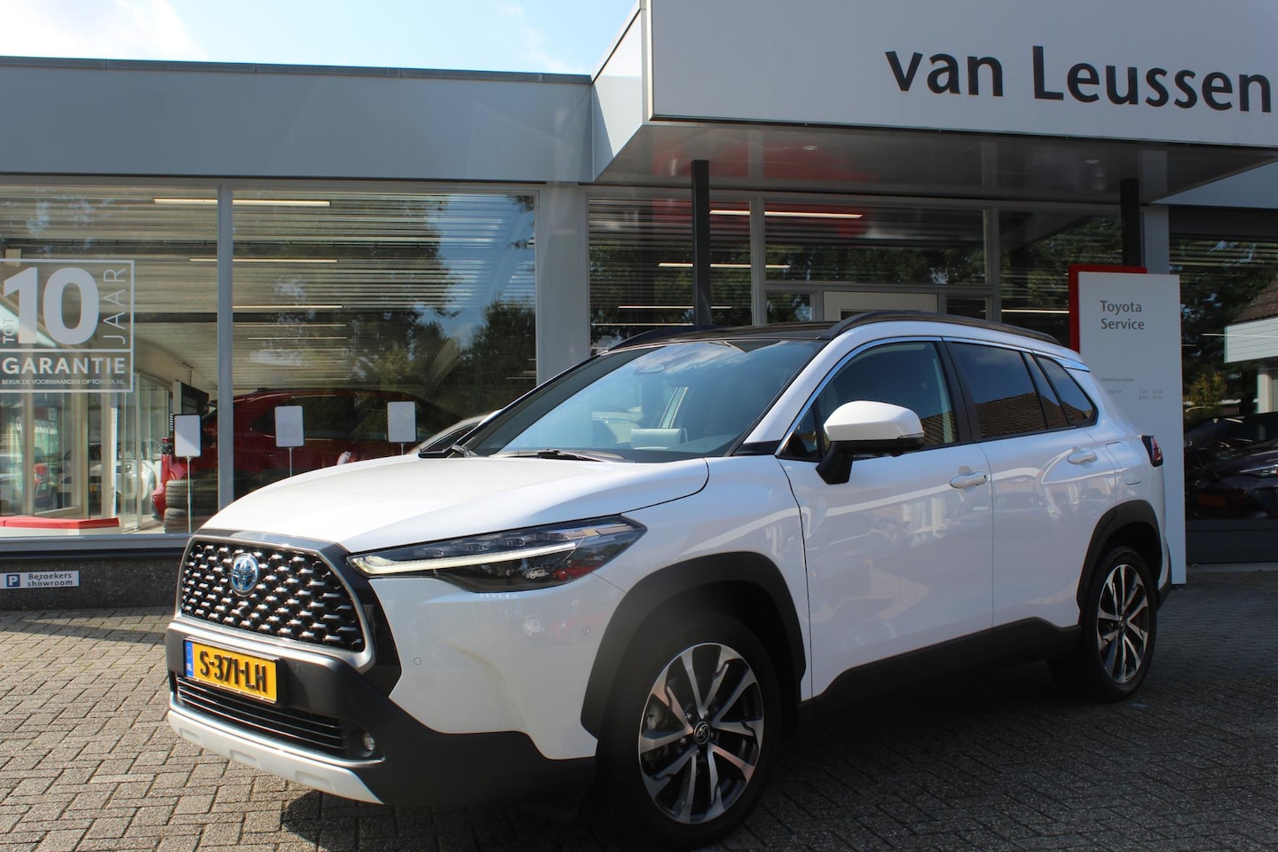 Toyota Corolla Cross - 2.0 High Power Hybrid Launch Edition 2.0 High Power Hybrid Launch Edition - AutoWereld.nl