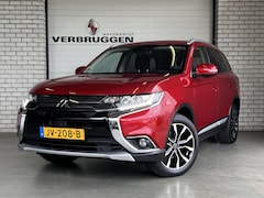 Mitsubishi Outlander - 2.0 Business Edition | 1e eige. | Trekhaak | 18" LMV | Navi | PDC | Camera | All-in rijkla