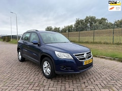 Volkswagen Tiguan - 1.4 TSI Comfort&Design 4Motion