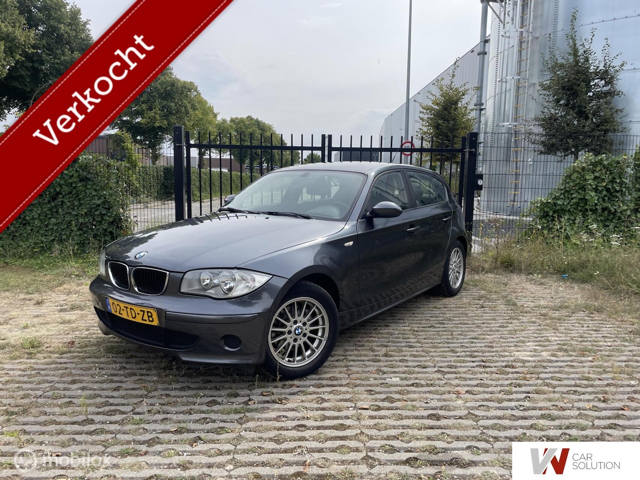 BMW 1-serie - 120d Business Line NAP AUTOMAAT AIRCO NIEUW! - AutoWereld.nl