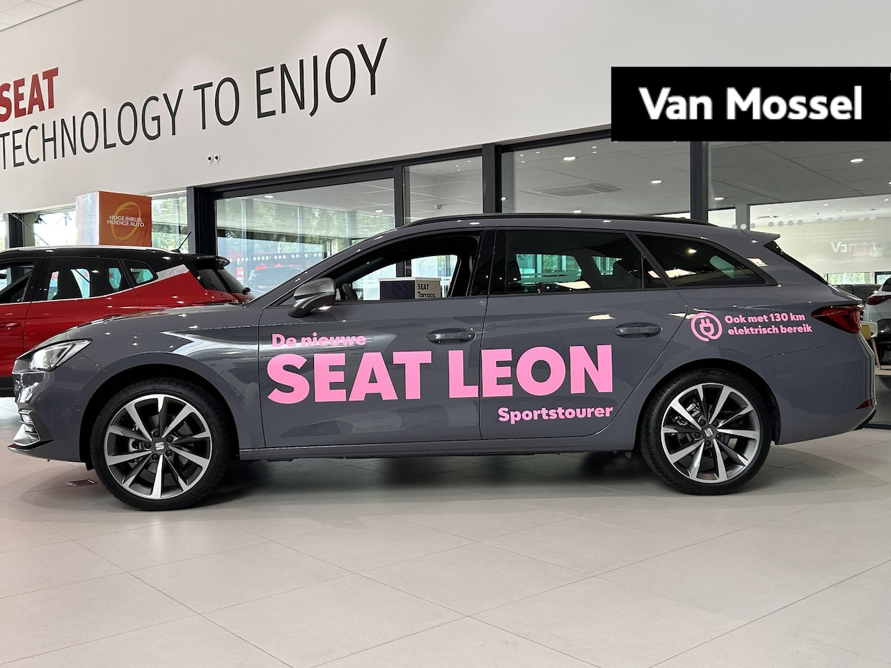 SEAT Leon Sportstourer - 1.5 eTSI FR Business Intense 150 PK | NIEUW MODEL | DEMO | Adaptive Cruise Control | Apple - AutoWereld.nl