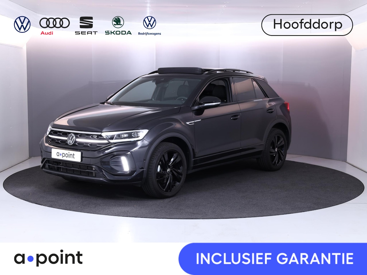 Volkswagen T-Roc - 1.5 TSI R-Line 150 PK DSG (Automaat) | Verlengde garantie | Black Style | Panorama dak | L - AutoWereld.nl