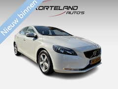 Volvo V40 - 1.6 T3 Momentum