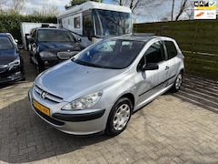Peugeot 307 - 1.4 XR Weinig km’s NLauto 1e eigenaar