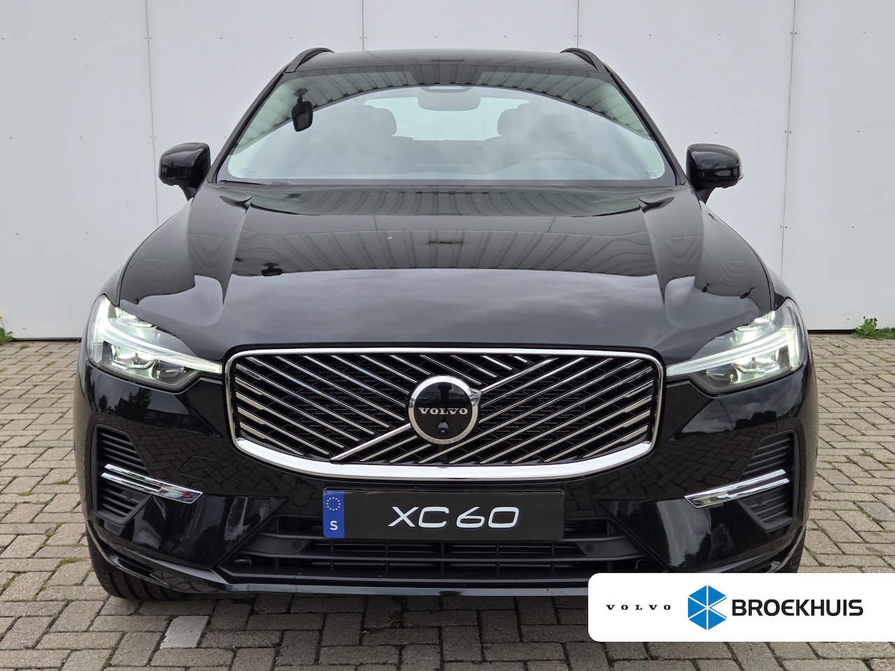 Volvo XC60 - T6 Core Business Edition | Nieuw Model! | 360cam | H&K | - AutoWereld.nl