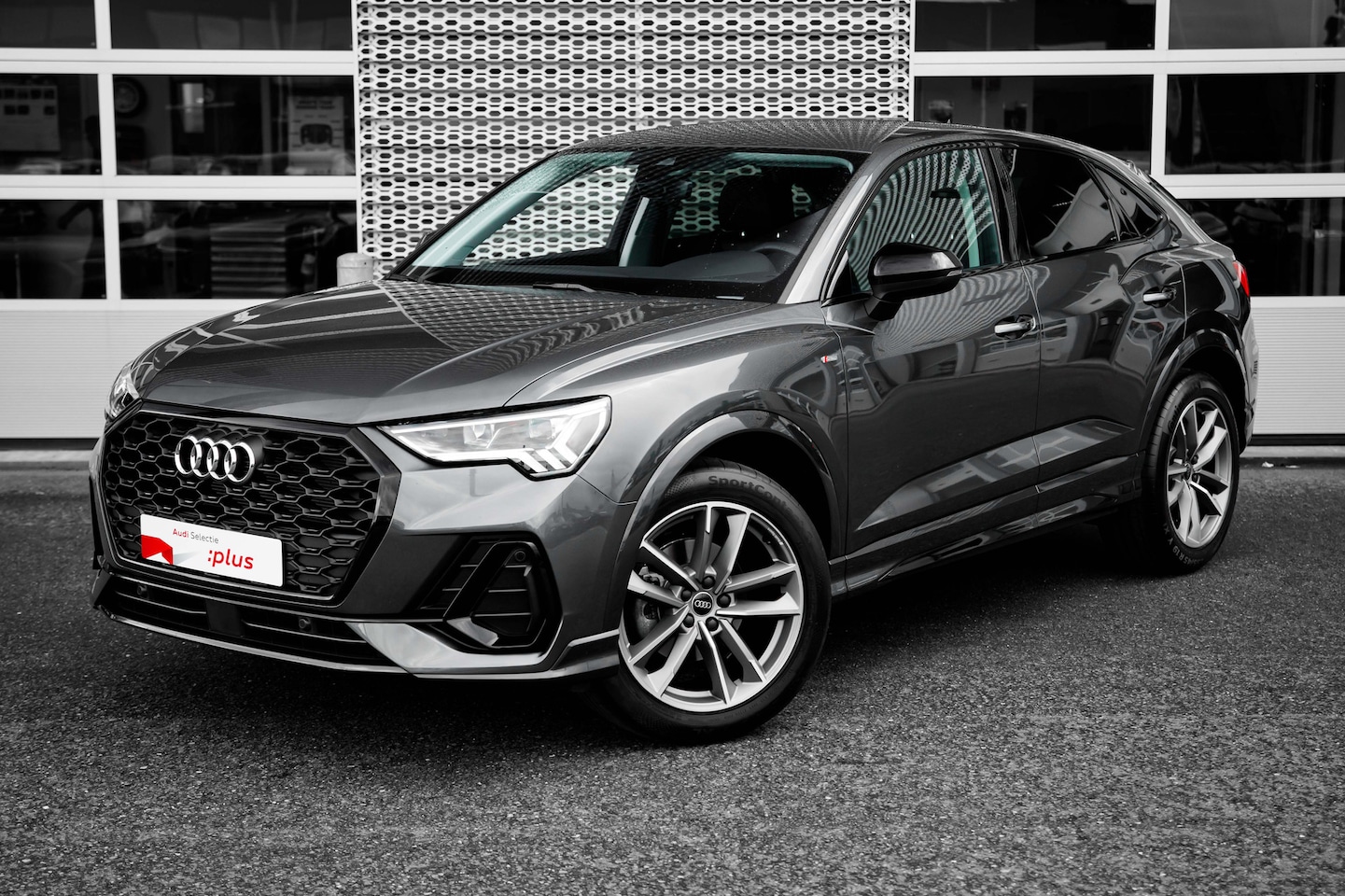 Audi Q3 Sportback - 35 TFSI S Edition Competition | Trekhaak | Assistentiepakket | 19" | - AutoWereld.nl