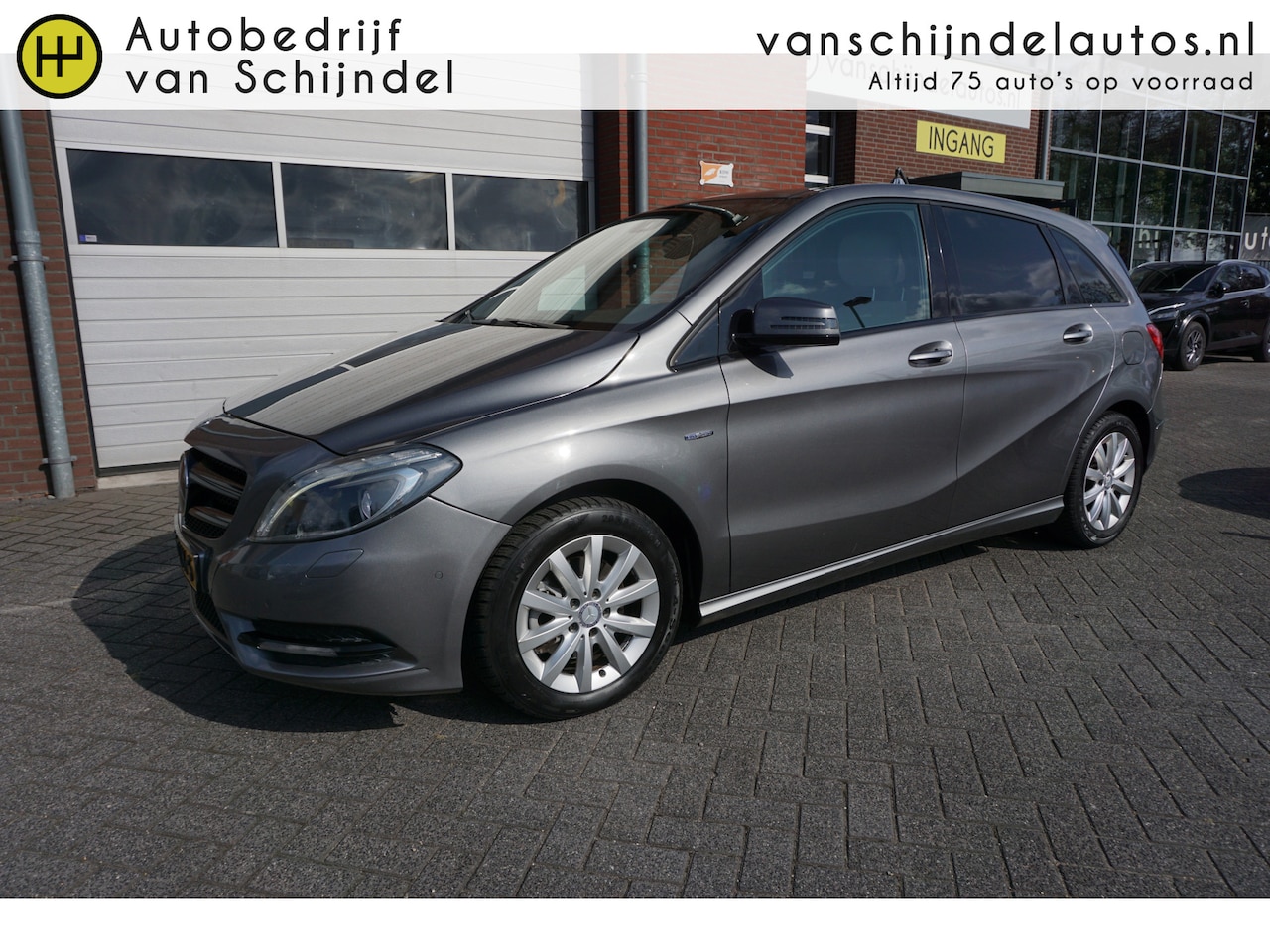 Mercedes-Benz B-klasse - B200 157PK AMBITION AUTOMAAT ORIGINEEL NEDERLANDS PANORAMADAK XENON-LED LEDER STOELVERWARM - AutoWereld.nl