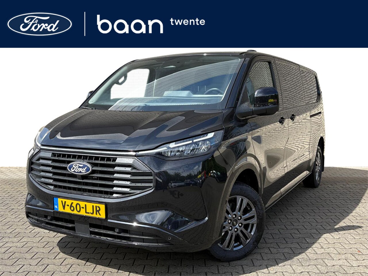 Ford Transit Custom - 320 L2H1 2.5 PHEV 233pk Limited Automaat | Dubbele schuifdeur | Trekhaak | 17 inch | Stuur - AutoWereld.nl