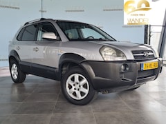 Hyundai Tucson - 2.0i Dynamic /Airco/Trekhaak