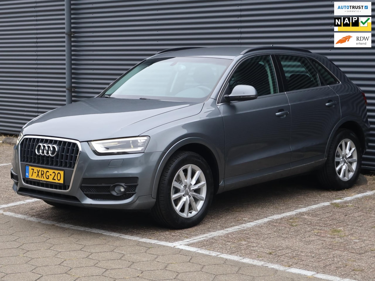 Audi Q3 - 1.4 TFSI Pro Line|Cruise|Climate|PDC|Stoelverwarming|2e Eigenaar - AutoWereld.nl